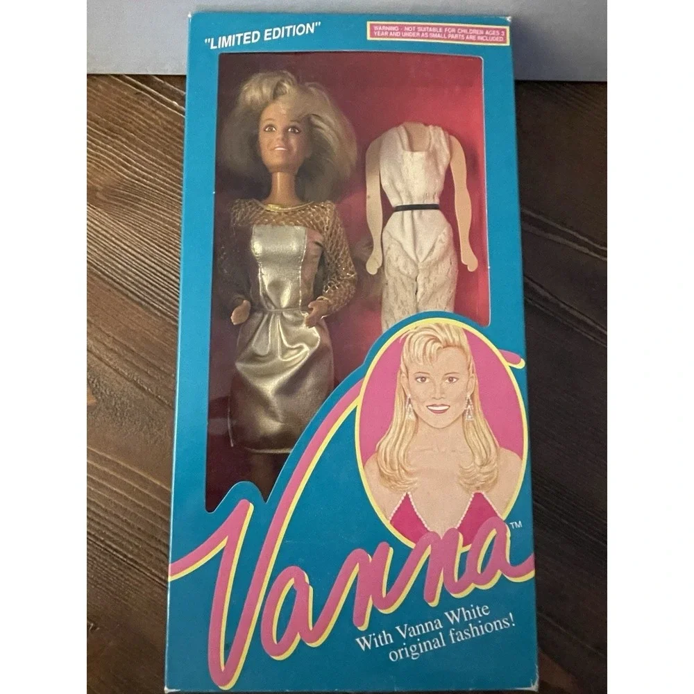 Vanna White Doll with Original Fashions 010 Limited Edition HSC-NEW‎ 1990